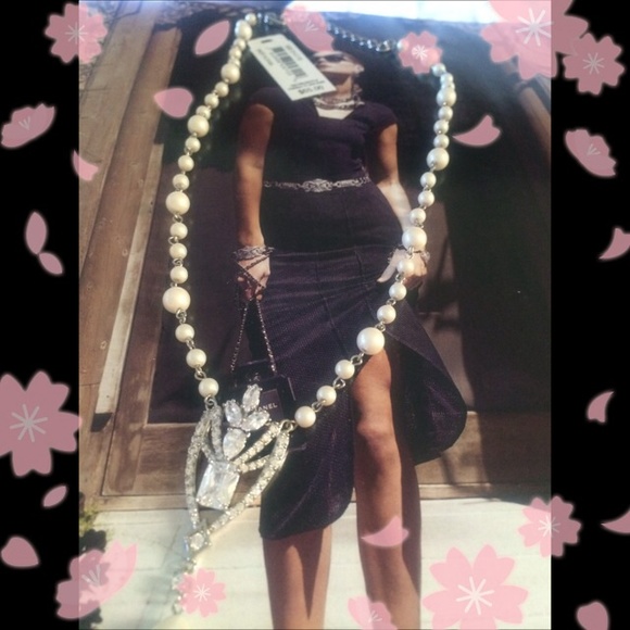 Jewelry - New - Beautiful pearl necklace